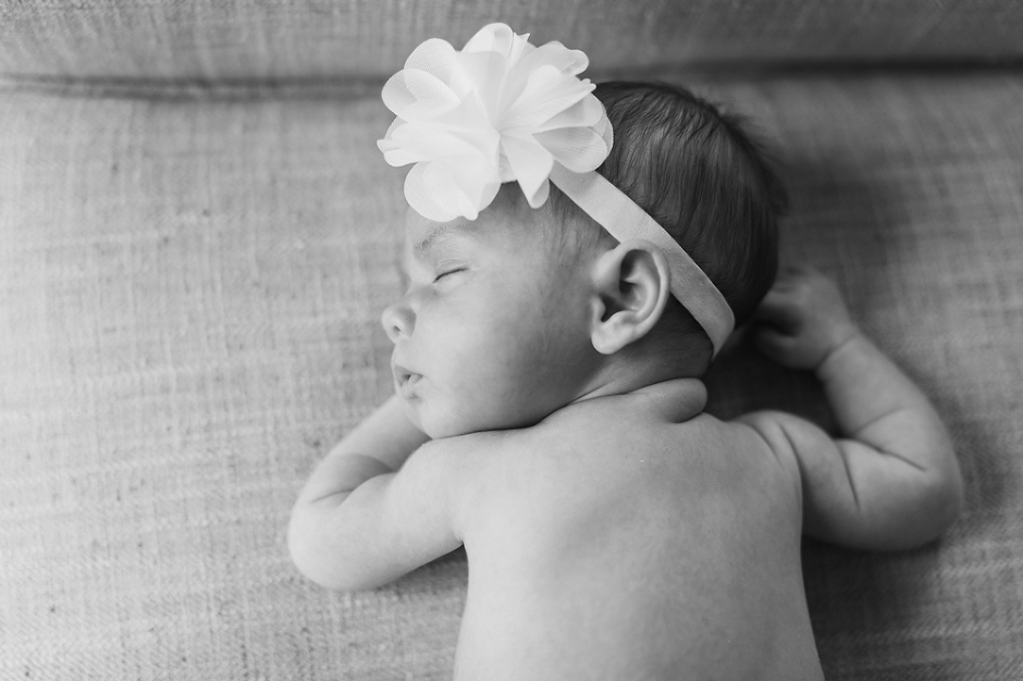 Braelynn Rose 1 Month Baby Session | www.meganannphoto.com